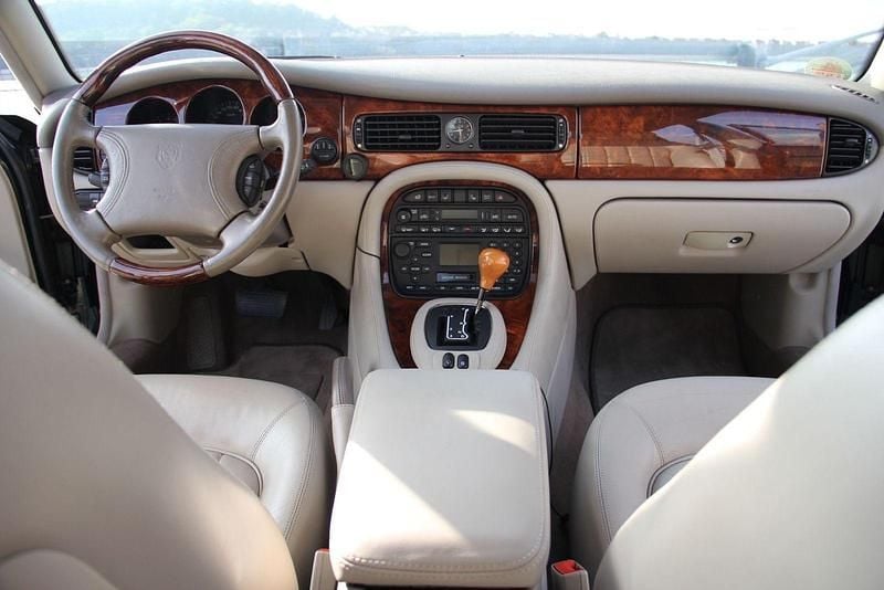 Gebraucht Jaguar XJ Sovereign 284 PS (208 kW) 2000 Grün Limousine