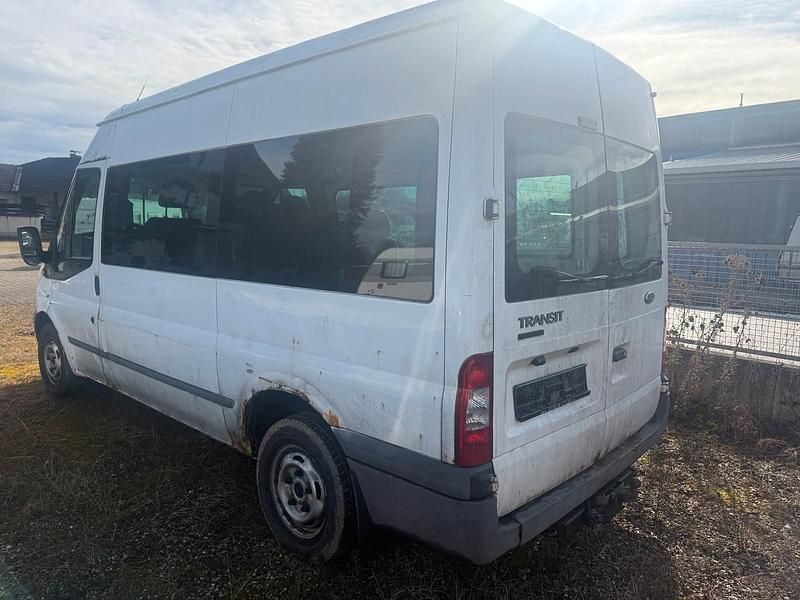 Gebraucht Ford Transit 116 PS (85 kW) 2011 Weiß Van / Kleinbus