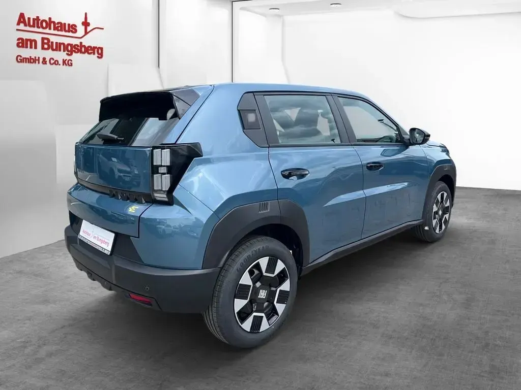 Neu Fiat Grande Panda Icon 83 kW (113 PS) 2026 Blau Kleinwagen