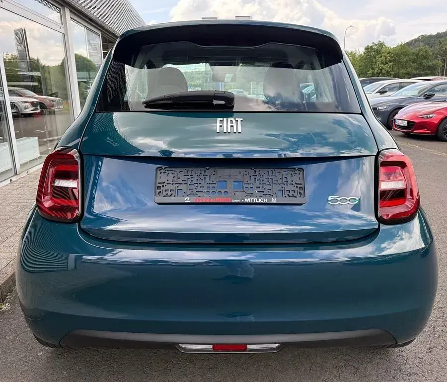 Gebraucht Fiat 500e Icon 86 kW (118 PS) 2022 Grün