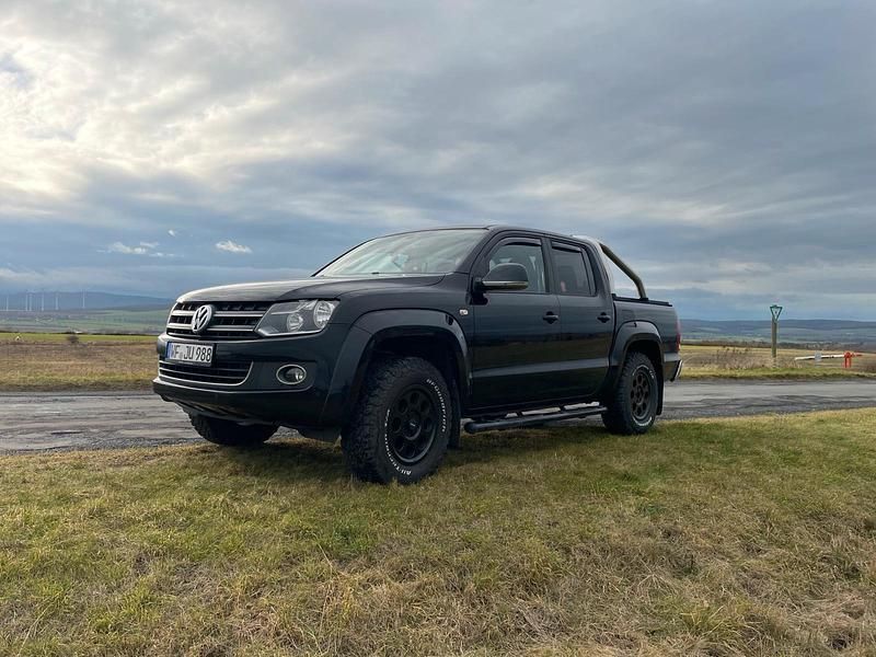 Schwarz Gebraucht 2014 VW Amarok Abholung | 18.000 € (Etwas zu teuer) - Bild 1/4