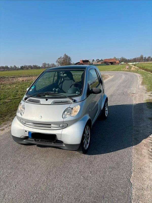 Gebraucht Smart ForTwo Coupé 61 PS (44 kW) 2007 Silber Coupé