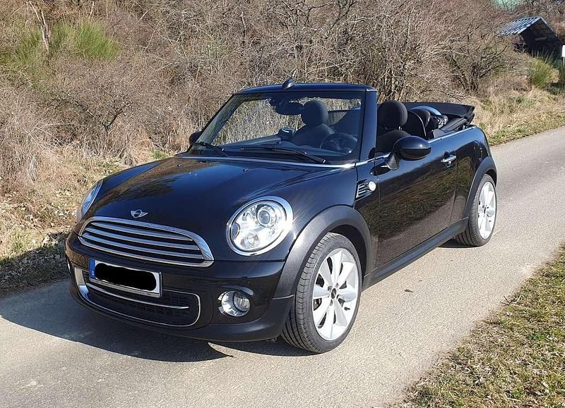 Gebraucht Mini Cooper Cabriolet Chili 122 PS (89 kW) 2014 Schwarz Cabrio