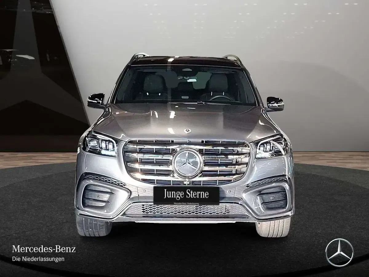 Gebraucht Mercedes GLS350 Advanced Plus 313 PS (230 kW) 2025 Grau SUV