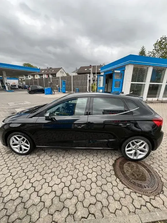 Gebraucht Seat Ibiza XCELLENCE 95 PS (69 kW) 2017 Schwarz Limousine