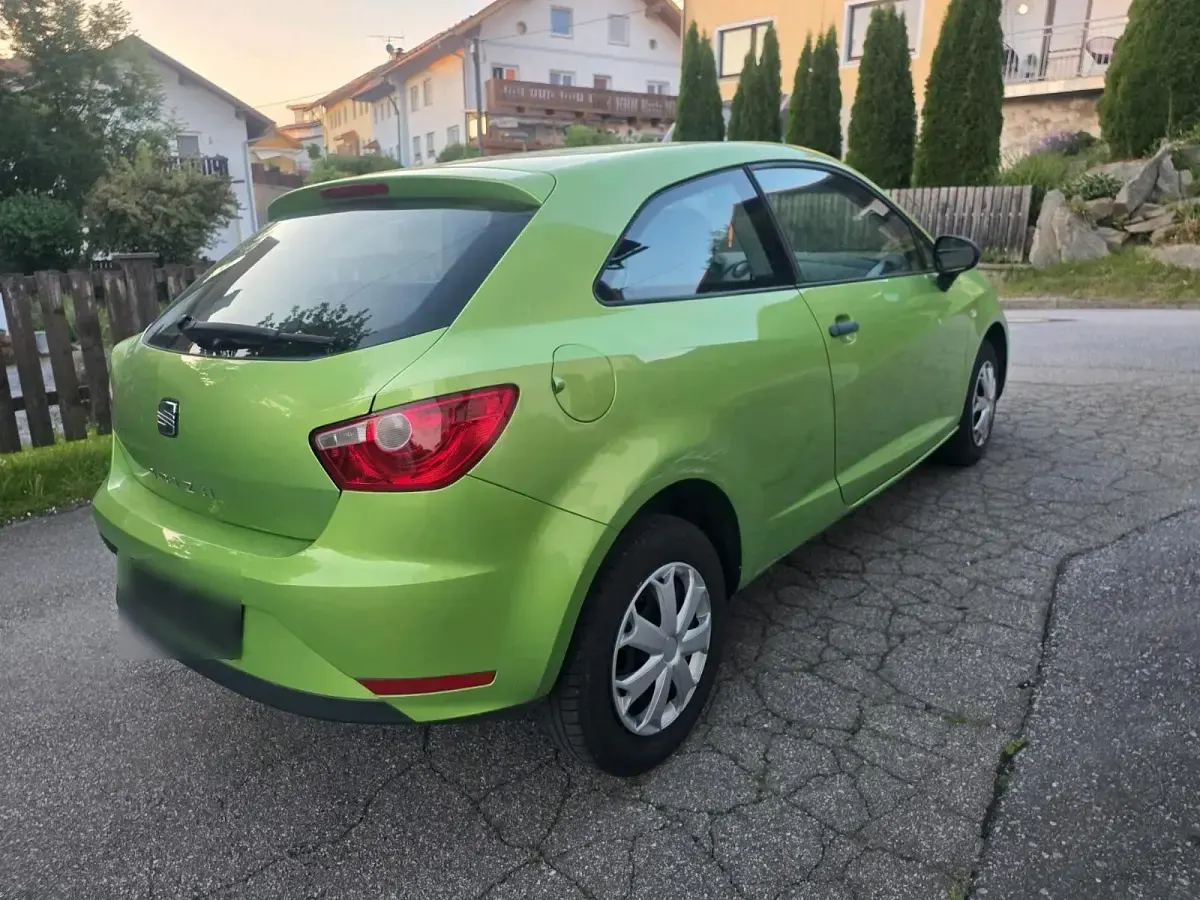 Gebraucht Seat Ibiza 70 PS (51 kW) 2012 Kleinwagen