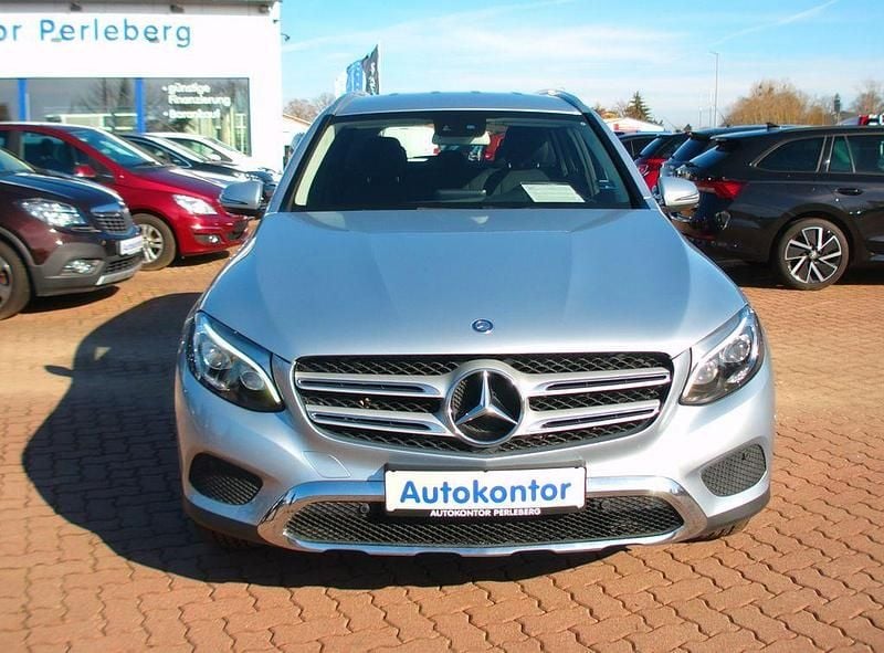 Gebraucht Mercedes GLC220 170 PS (125 kW) 2016 Silber SUV