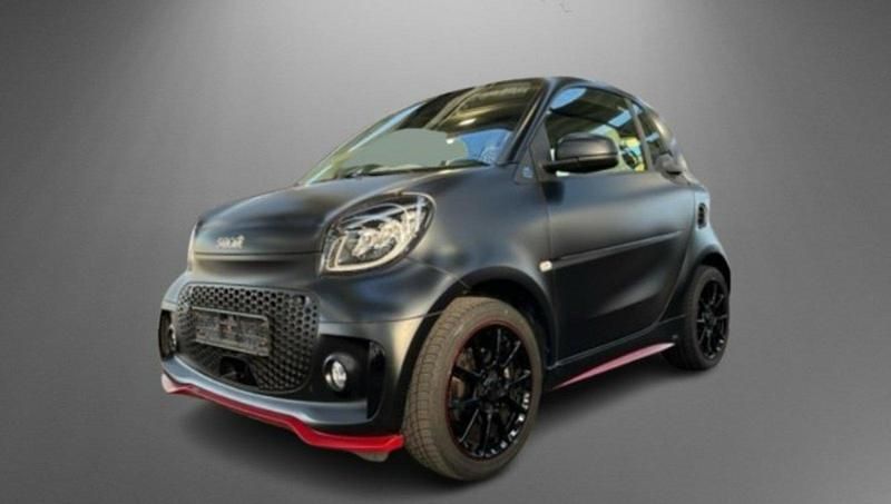 Schwarz Gebraucht 2021 Smart ForTwo Electric Drive Brabus Kleinwagen | 24.250 € - Bild 1/4