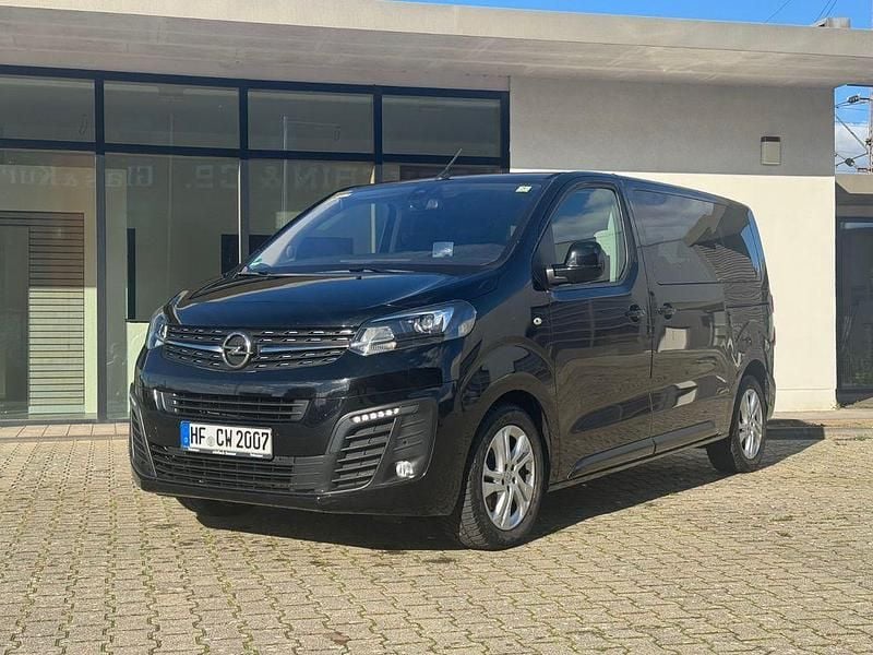 Schwarz Gebraucht 2020 Opel Zafira Life Edition Van | 26.890 € (Fairer Preis) - Bild 1/4