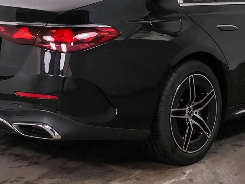 Gebraucht Mercedes E200 Advanced 204 PS (150 kW) 2025 Metalliclack obsidianschwarz metallic Limousine