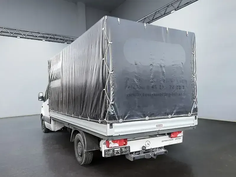 Second-hand Mercedes Sprinter 150 CP (110 kW) 2024 Alb Van