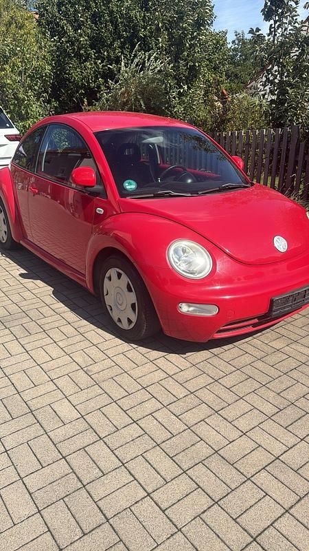 Rot Gebraucht 1999 VW Beetle Kleinwagen | 1.890 € (Fairer Preis) - Bild 1/3
