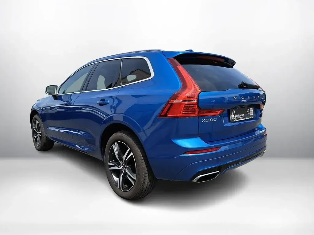 Gebraucht Volvo XC60 R-Design 250 PS (183 kW) 2019 Bursting blue metallic / metallic SUV