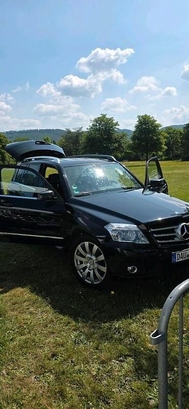 Gebraucht 2009 Mercedes GLK220 SUV | 11.500 € (Fairer Preis) - Bild 1/4