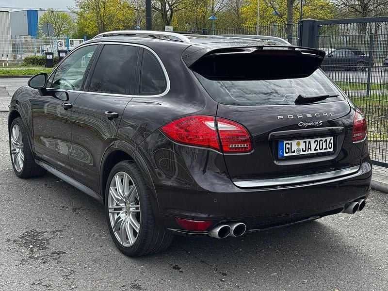 Gebraucht Porsche Cayenne S Sport 400 PS (294 kW) 2012 Amethyst SUV