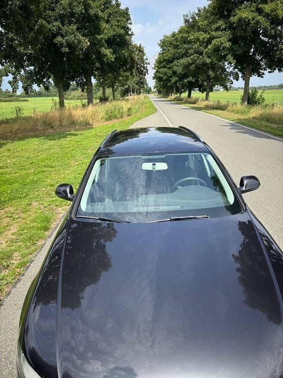 Schwarz Gebraucht 2009 Audi A4 Attraction Kombi | 5.600 € (Guter Preis) - Bild 1/4
