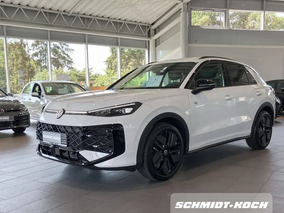 Gebraucht VW T-Roc R-line 150 PS (110 kW) 2026 Pure white (weiß) SUV
