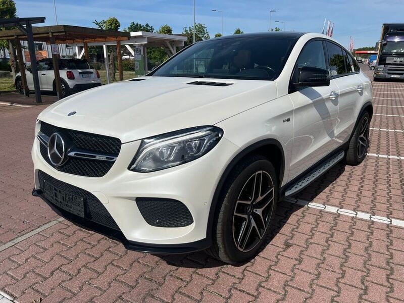 Weiß Gebraucht 2017 Mercedes GLE43 AMG AMG SUV | 34.850 € (Guter Preis) - Bild 1/4