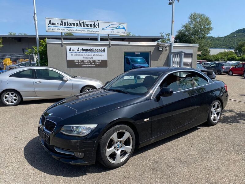 Gebraucht BMW 320 Cabriolet 170 PS (125 kW) 2012 Schwarz Cabrio