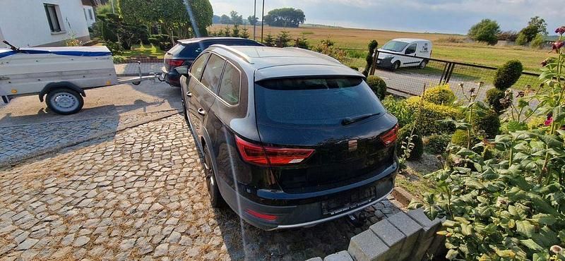 Gebraucht Seat Leon X-Perience 4Drive 184 PS (135 kW) 2017 Schwarz Kombi