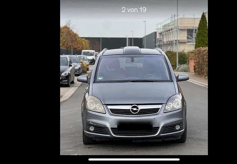 Gebraucht Opel Zafira 2005 Grau Van / Kleinbus