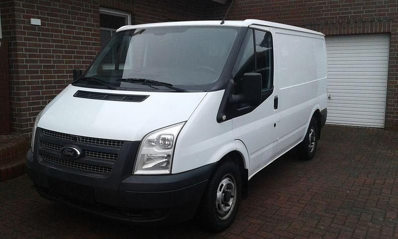 Gebraucht Ford Transit 101 PS (74 kW) 2013 Weiß Van / Kleinbus