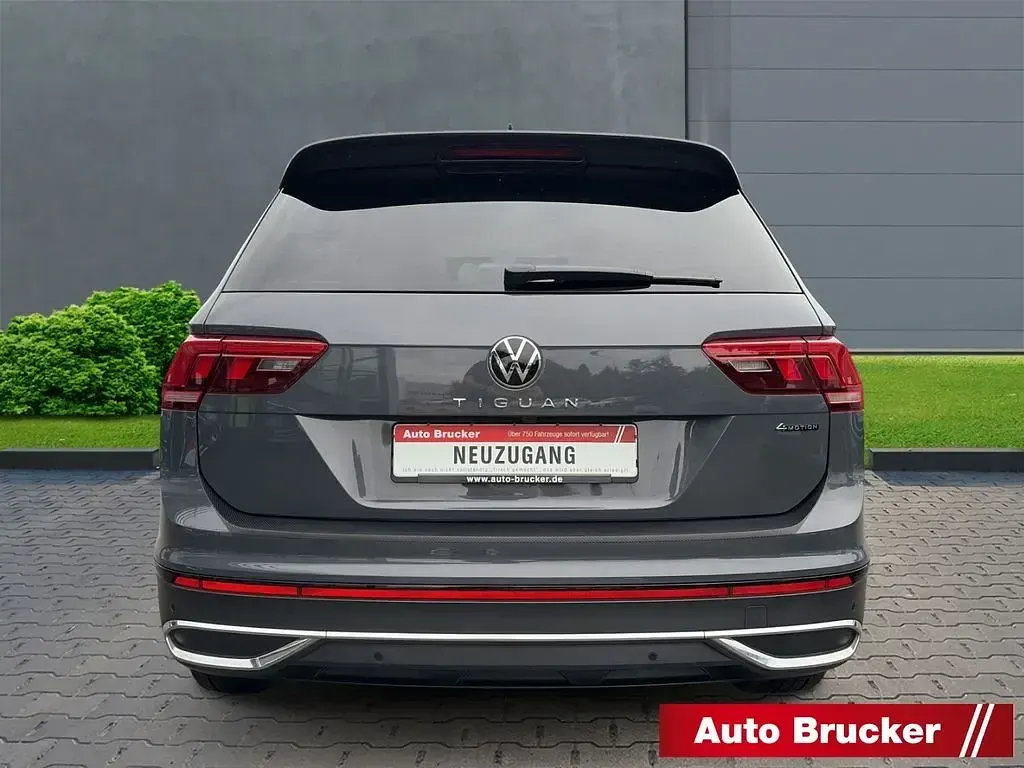 Gebraucht VW Tiguan Sportline 200 PS (147 kW) 2022 Grau SUV