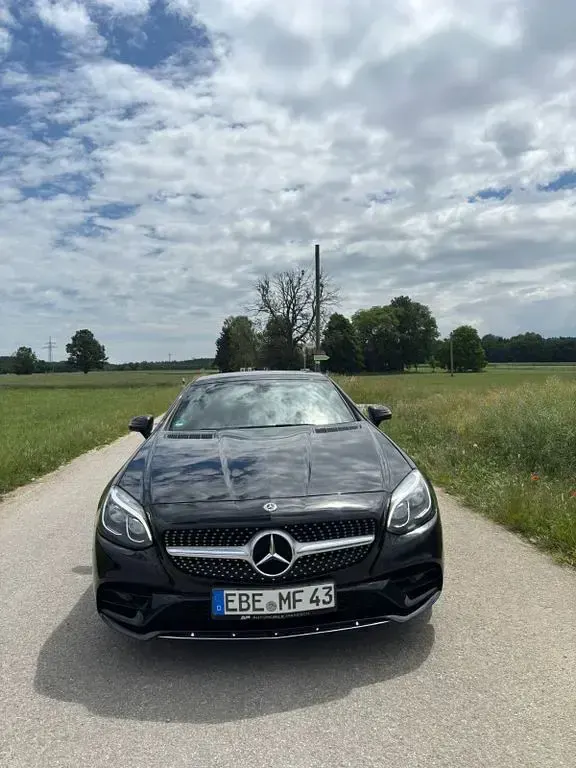 Gebraucht Mercedes SLC300 245 PS (180 kW) 2017 Schwarz Cabrio