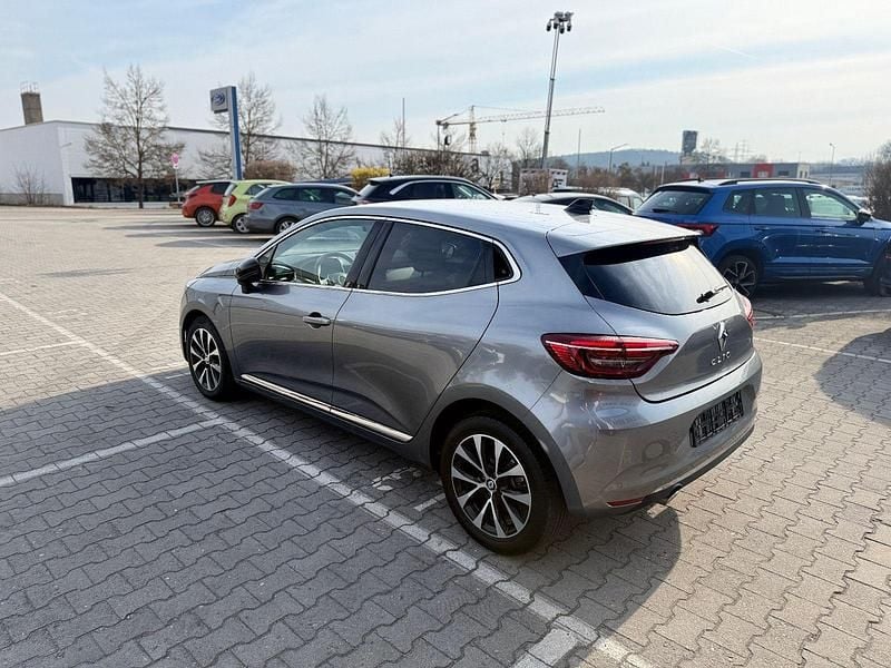 Gebraucht Renault Clio V Techno 91 PS (66 kW) 2023 Grau Kleinwagen