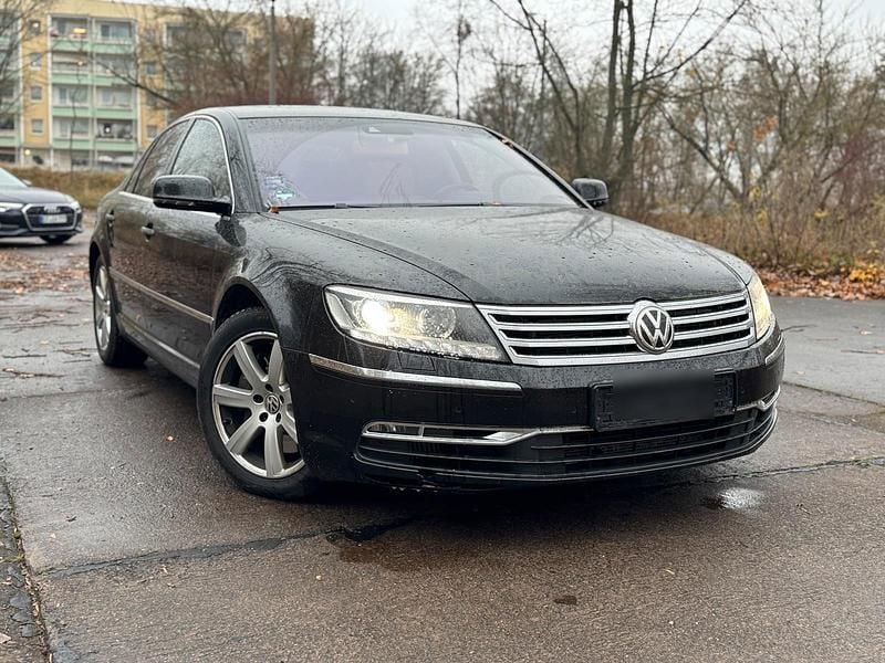 Schwarz Gebraucht 2013 VW Phaeton Limousine | 8.700 € (Guter Preis) - Bild 1/4