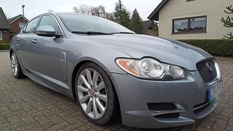 Gebraucht Jaguar XF 274 PS (201 kW) 2010 Grau Limousine