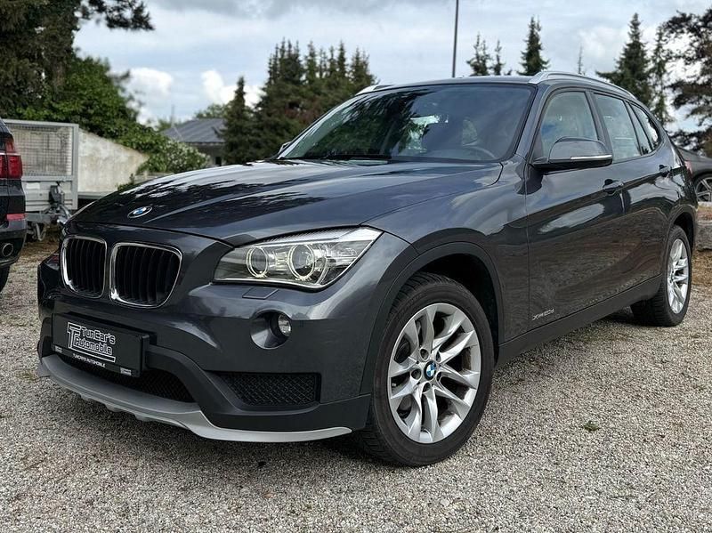 Grau Gebraucht 2014 BMW X1 Advantage SUV | 11.999 € (Fairer Preis) - Bild 1/4