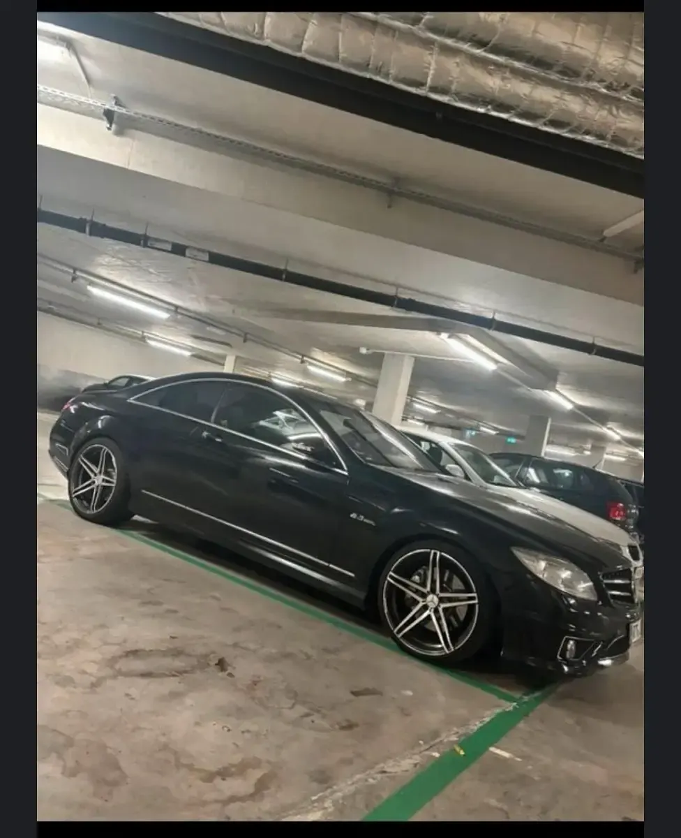 Gebraucht Mercedes CL500 388 PS (285 kW) 2008 Schwarz Coupé