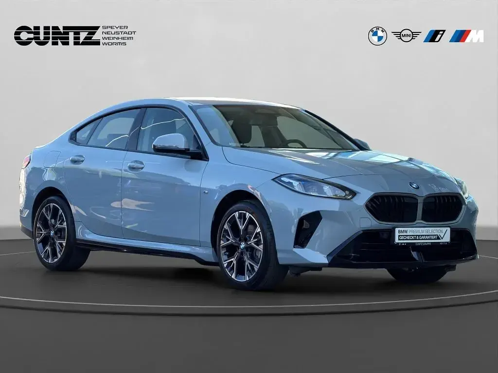 Gebraucht BMW 220 170 PS (125 kW) 2025 Brooklyn grau metallic Coupé