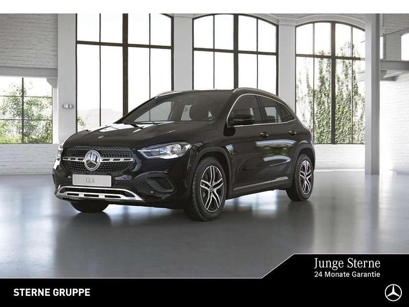 Unilack nachtschwarz Gebraucht 2022 Mercedes GLA250 Progressive SUV | 30.990 € (Superpreis) - Bild 1/4