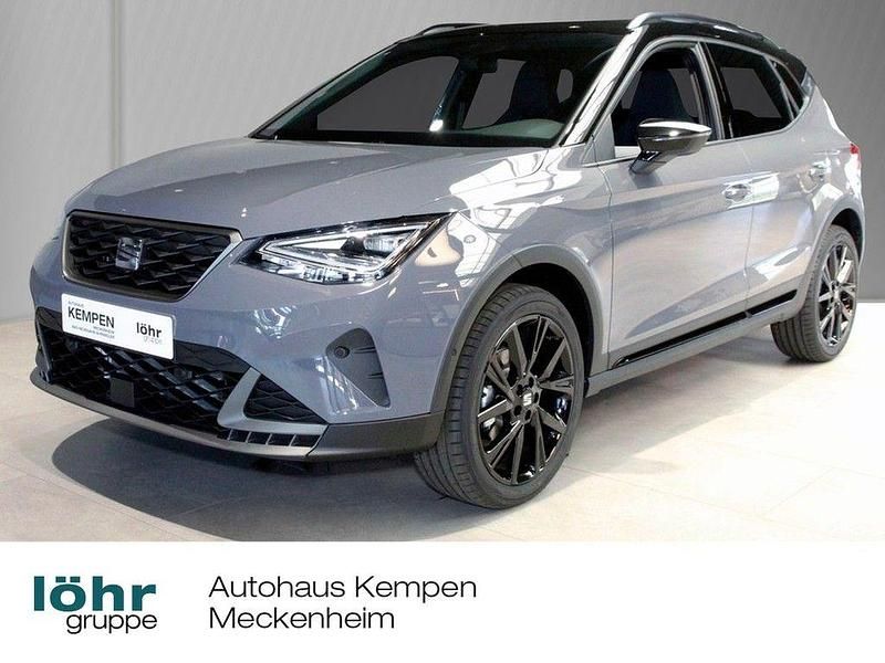 Grau Gebraucht 2025 Seat Arona Black Edition SUV | 27.220 € (Teuer) - Bild 1/4