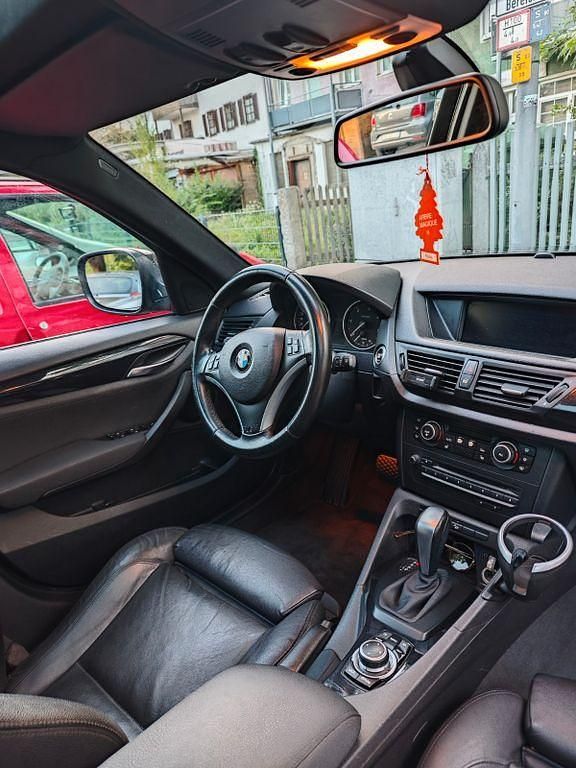 Gebraucht BMW X1 xLine 177 PS (130 kW) 2010 Schwarz SUV
