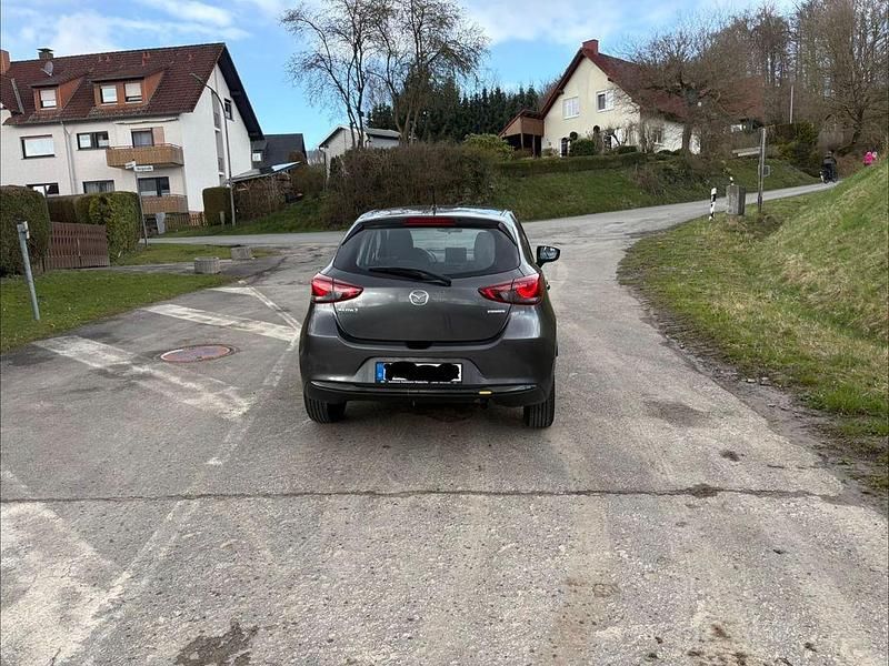 Gebraucht Mazda 2 Center-Line 90 PS (66 kW) 2024 Schwarz Kleinwagen