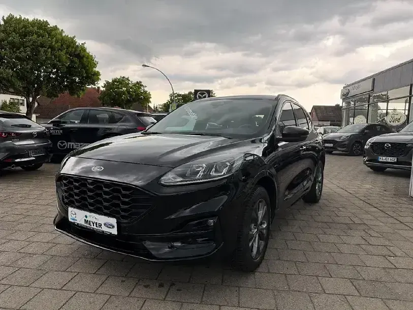 Gebraucht Ford Kuga ST-Line 152 PS (111 kW) 2022 Obsidianschwarz metallic SUV