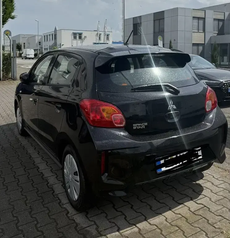 Gebraucht Mitsubishi Space Star 71 PS (52 kW) 2024 Schwarz Kleinwagen