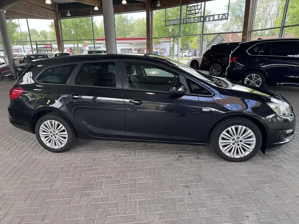 Occasion Opel Astra Edition 140 ch (102 kW) 2016 Gris Break