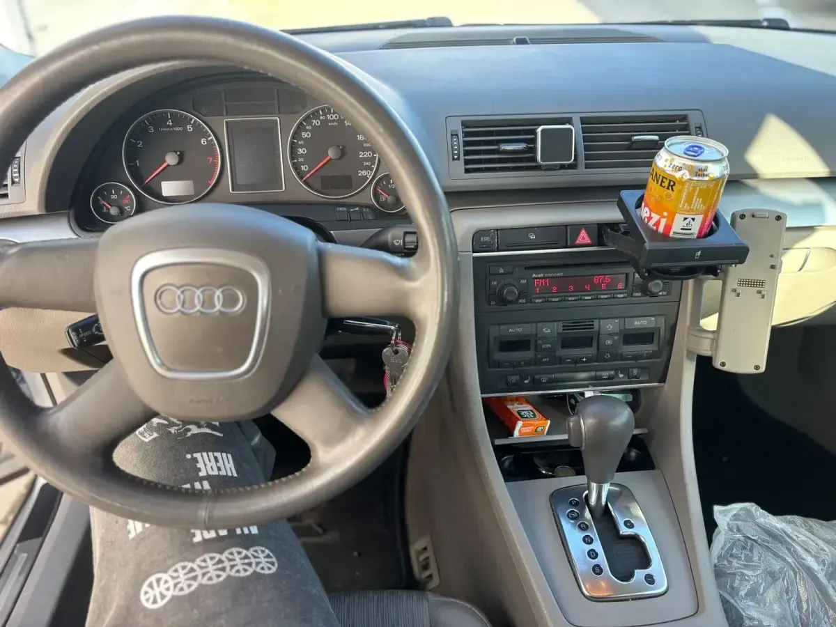 Używany Audi A4 131 KM (96 kW) 2006 Srebrny Kombi