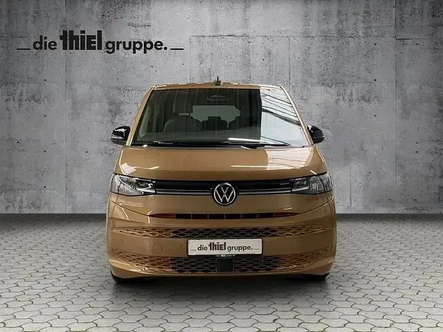Gebraucht VW Multivan Life 150 PS (110 kW) 2025 Sonstige Van / Kleinbus