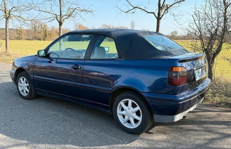 Gebraucht VW Golf Cabriolet 74 PS (54 kW) 1997 Blau Cabrio