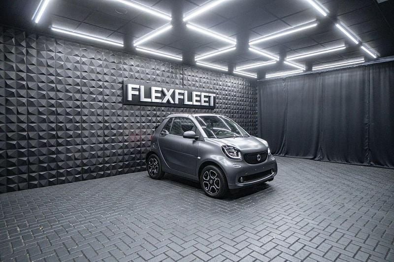 Gebraucht Smart ForTwo Cabrio Passion 90 PS (66 kW) 2018 Grau Cabrio