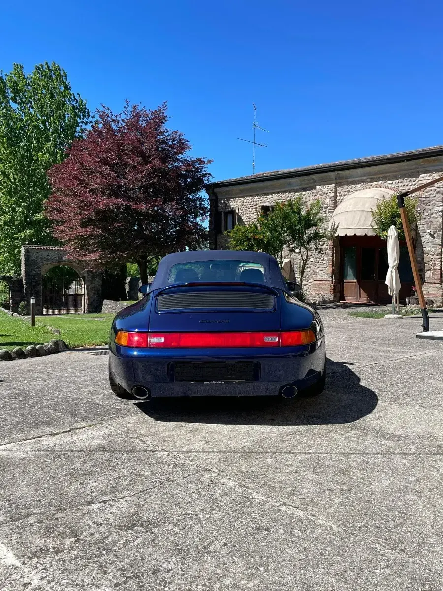 Gebraucht Porsche 993 285 PS (209 kW) 1997 Blau Cabrio