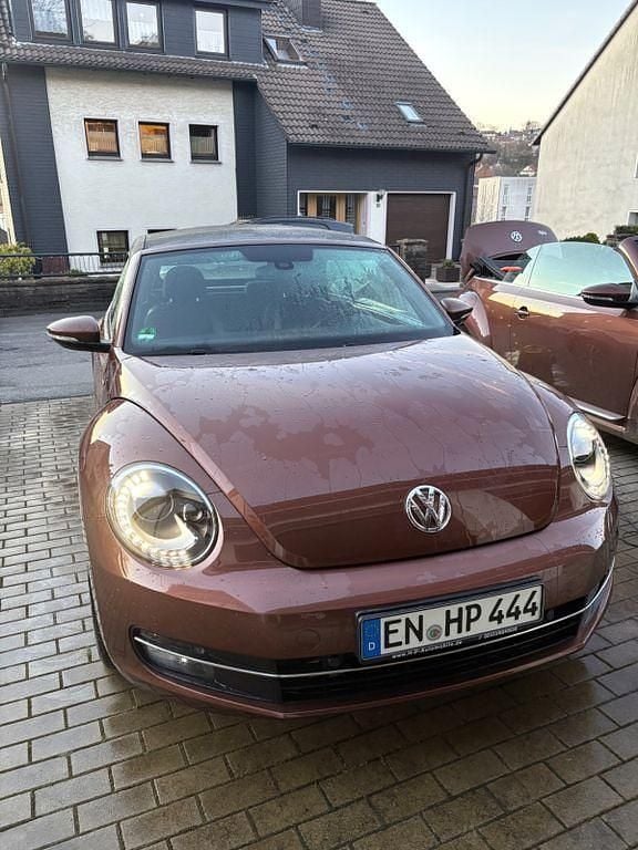 Gebraucht VW Beetle Allstar 105 PS (77 kW) 2016 Braun Kleinwagen