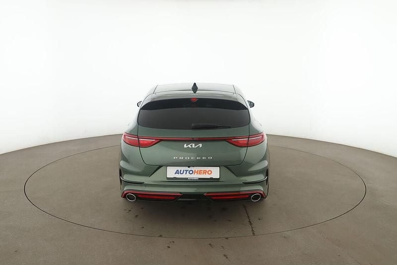 Gebraucht Kia ProCeed GT 204 PS (150 kW) 2023 Grün Kombi