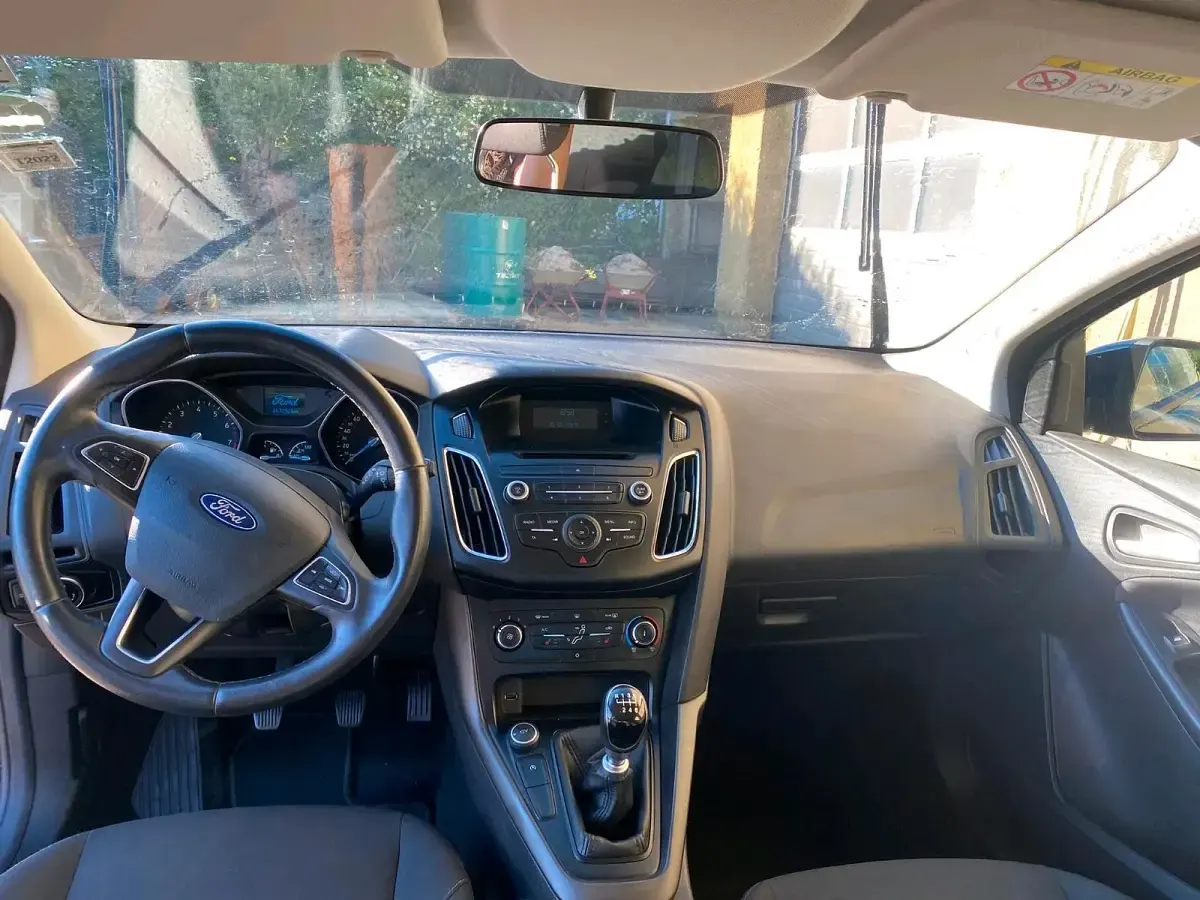 Gebraucht Ford Focus 125 PS (91 kW) 2018 Blau Limousine