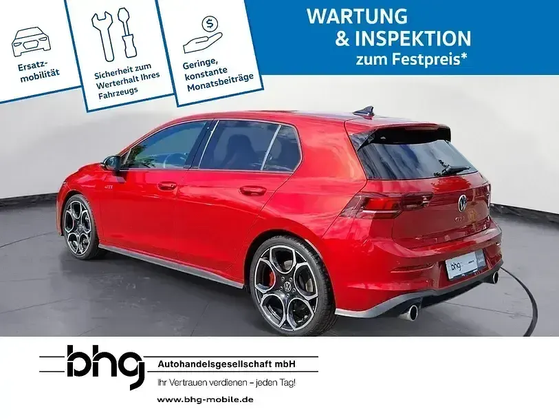 Gebraucht VW Golf VIII GTI 265 PS (194 kW) 2025 Rot Limousine